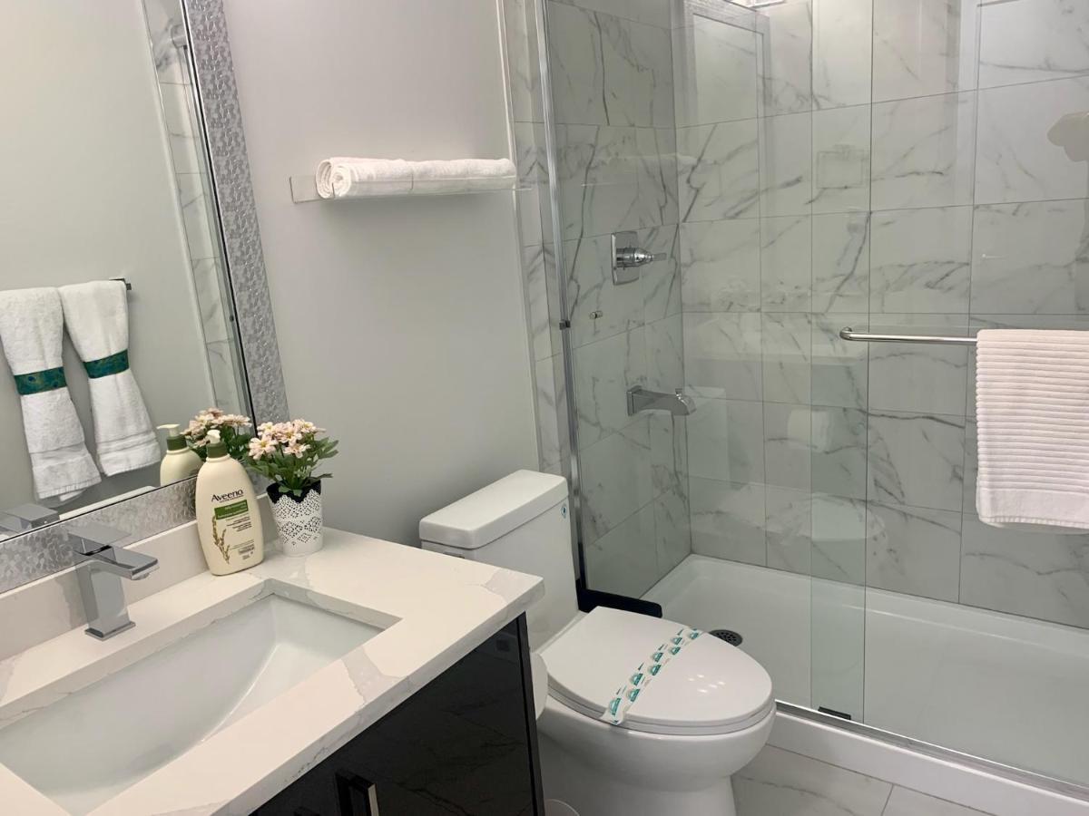 Luxurious & Stylish Two Bedroom Suite, Full Kitchen, Close To Vancouver เดลต้า ภายนอก รูปภาพ